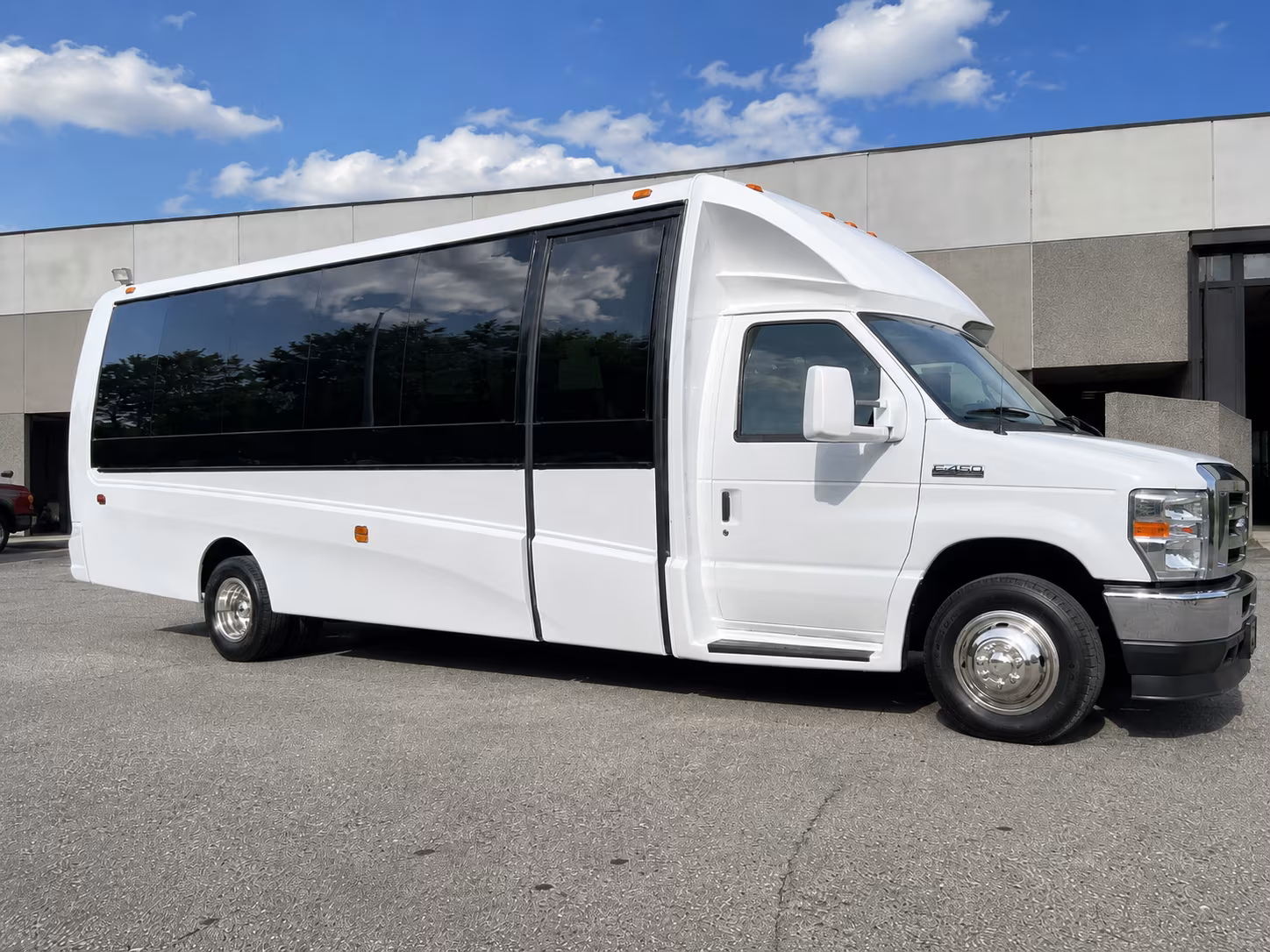buses for outdoor amphitheater shows and summer concert series near north port