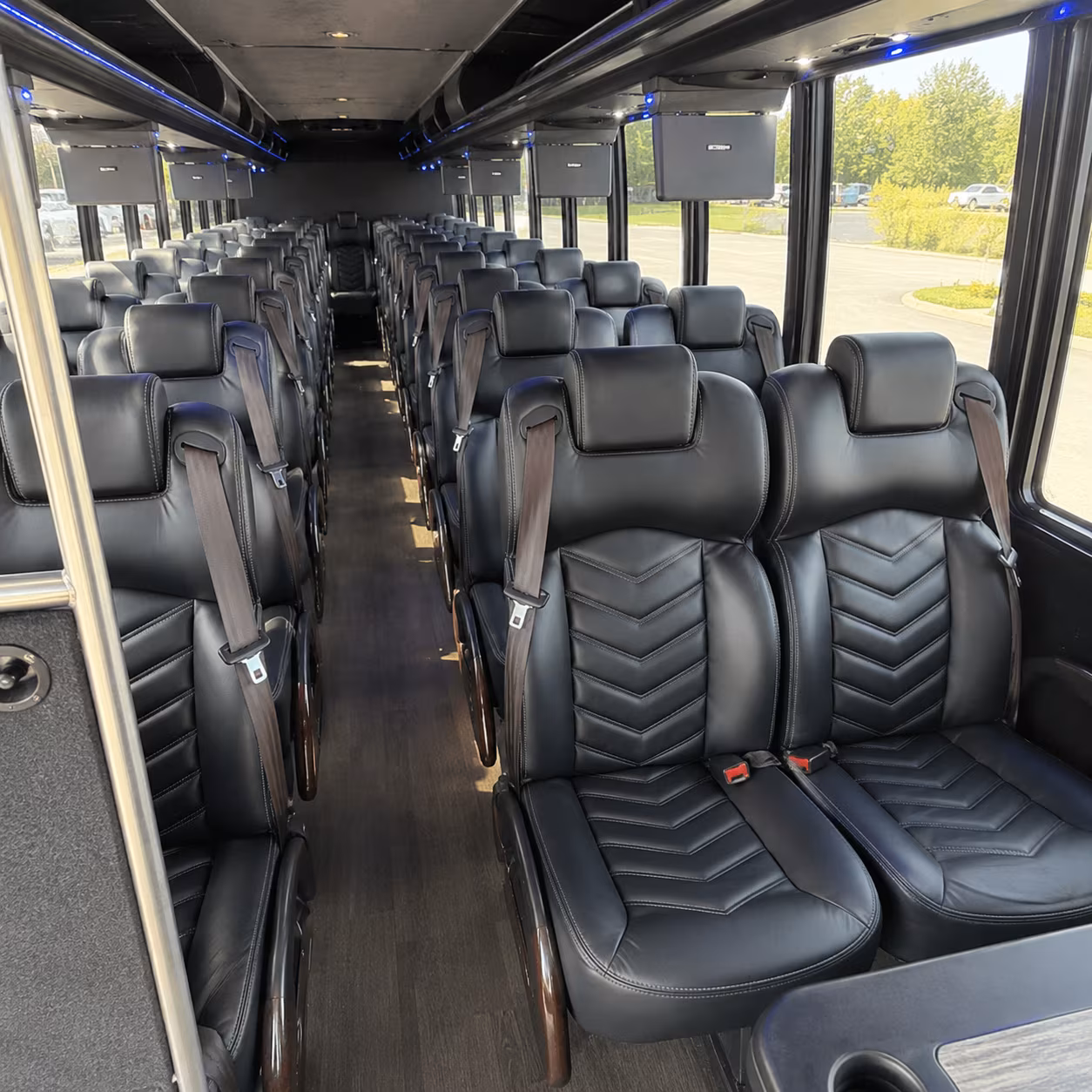 can i book a one way a round trip or a multi day package for a bus rental in north port