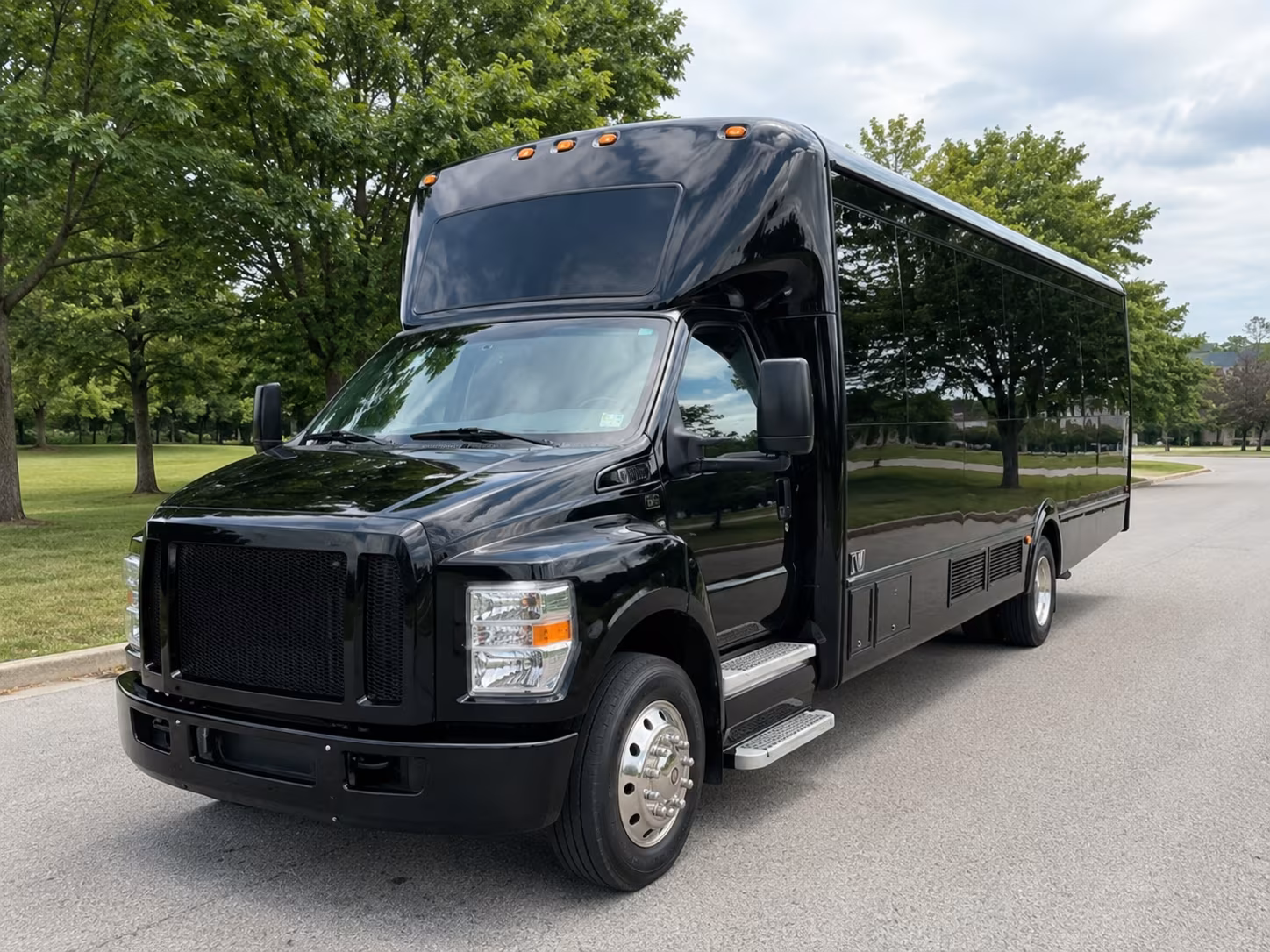 compare bus rental pricing in north port online upfront and in minutes