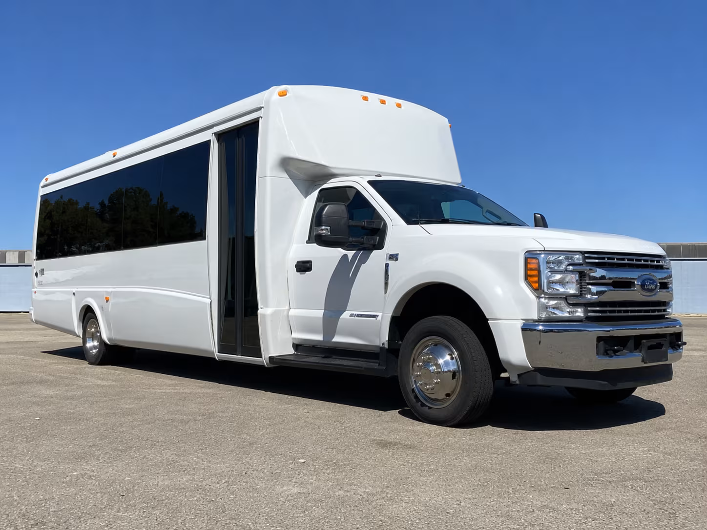 minibuses for smaller north port prom groups