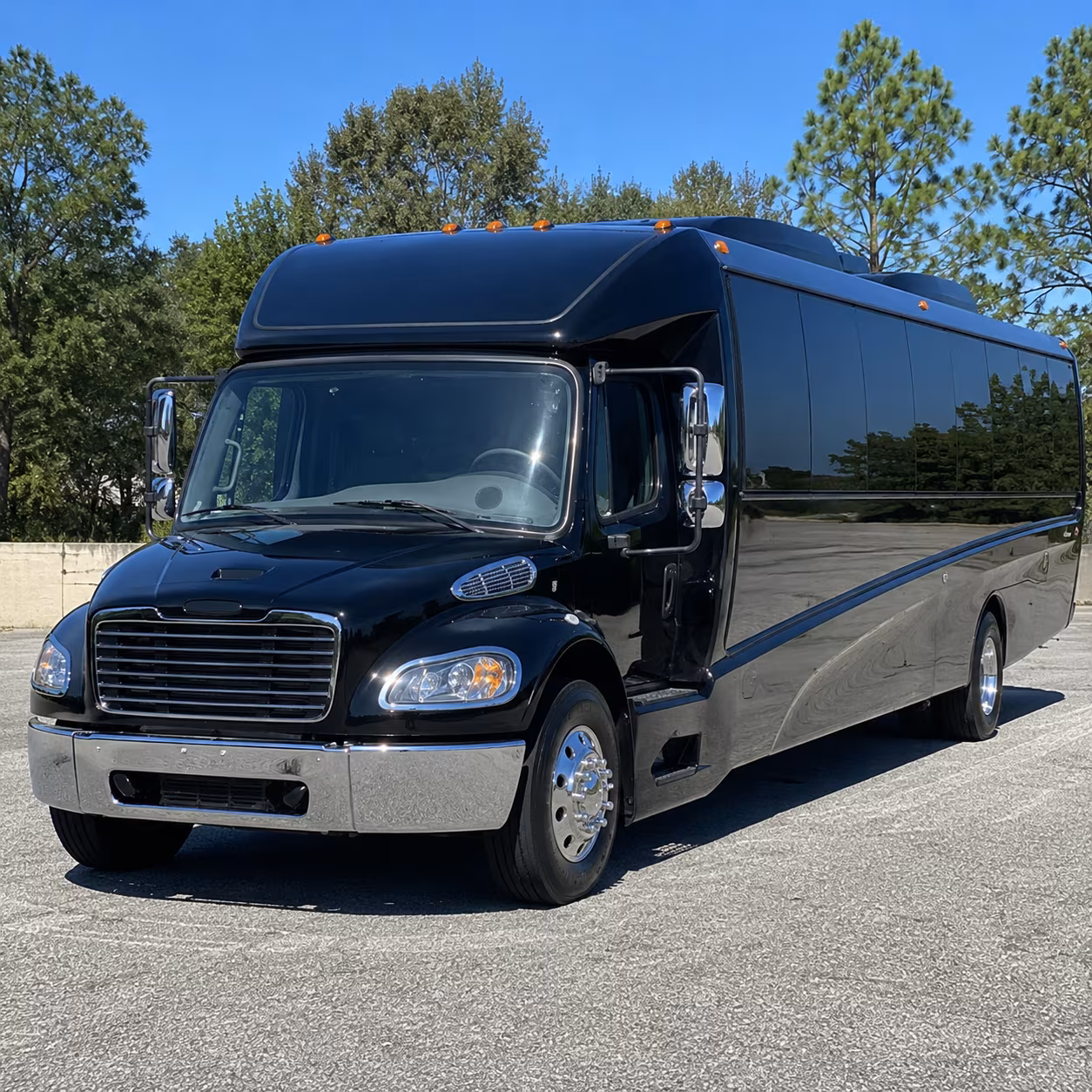 north port 20 passenger minibus